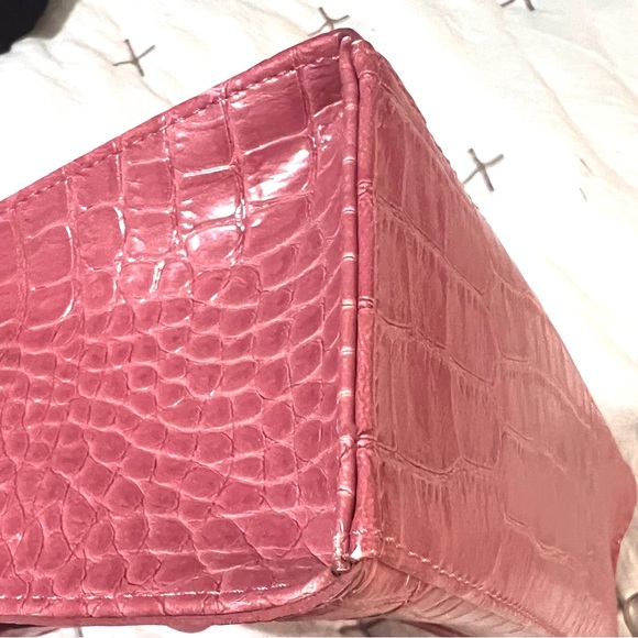 LIZ CLAIBORNE Small Satchel Bag Pink Croc Handbag Purse - Picture 10 of 11